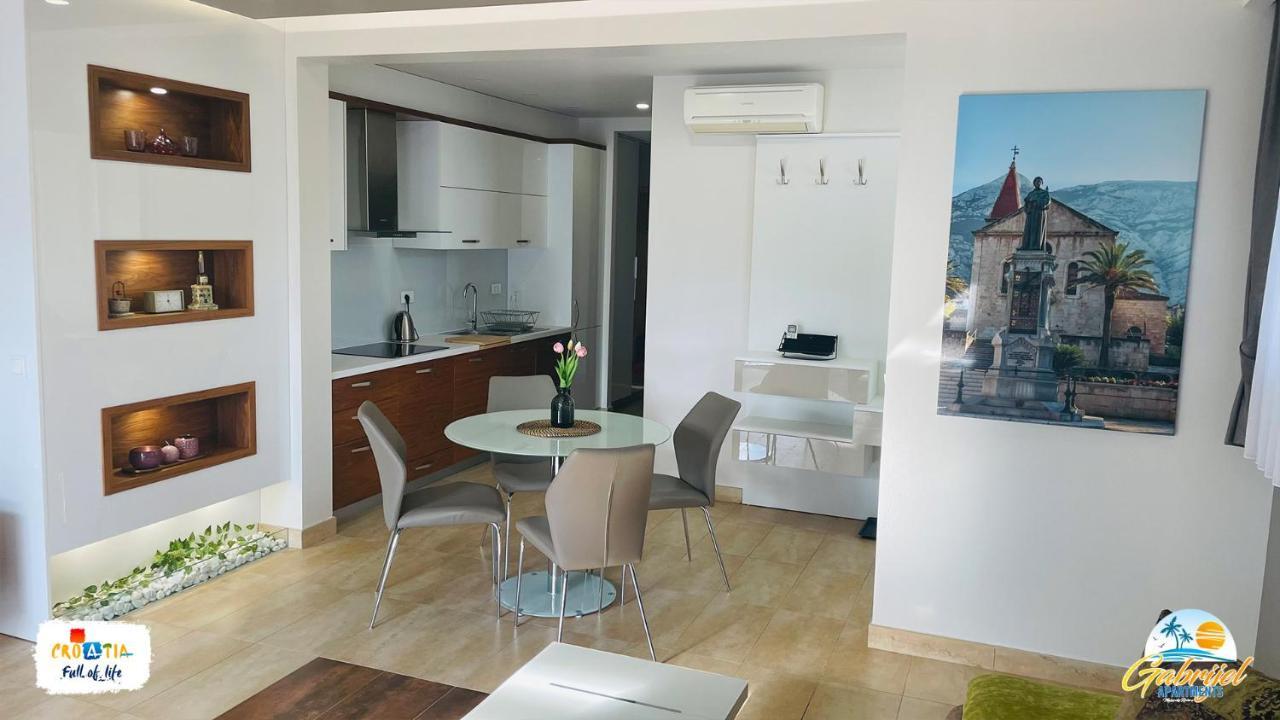Gabrijel Apartments Makarska 1 ภายนอก รูปภาพ